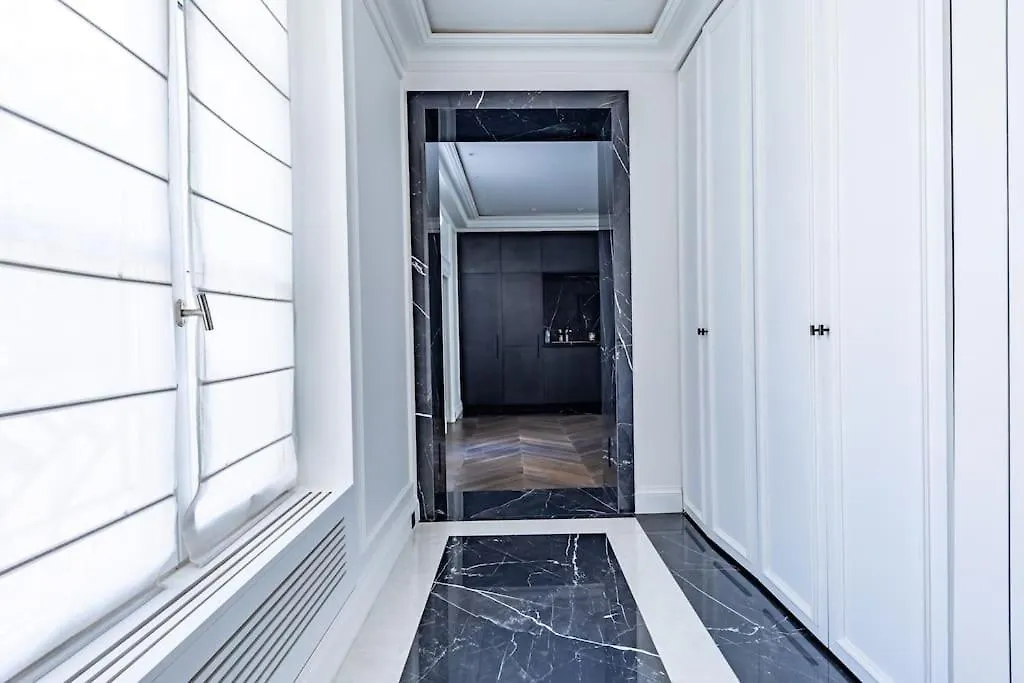 Elysees Gem 2-Bedroom 파리 프랑스