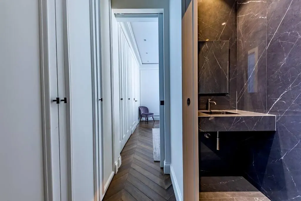 아파트 Elysees Gem 2-Bedroom 파리 프랑스